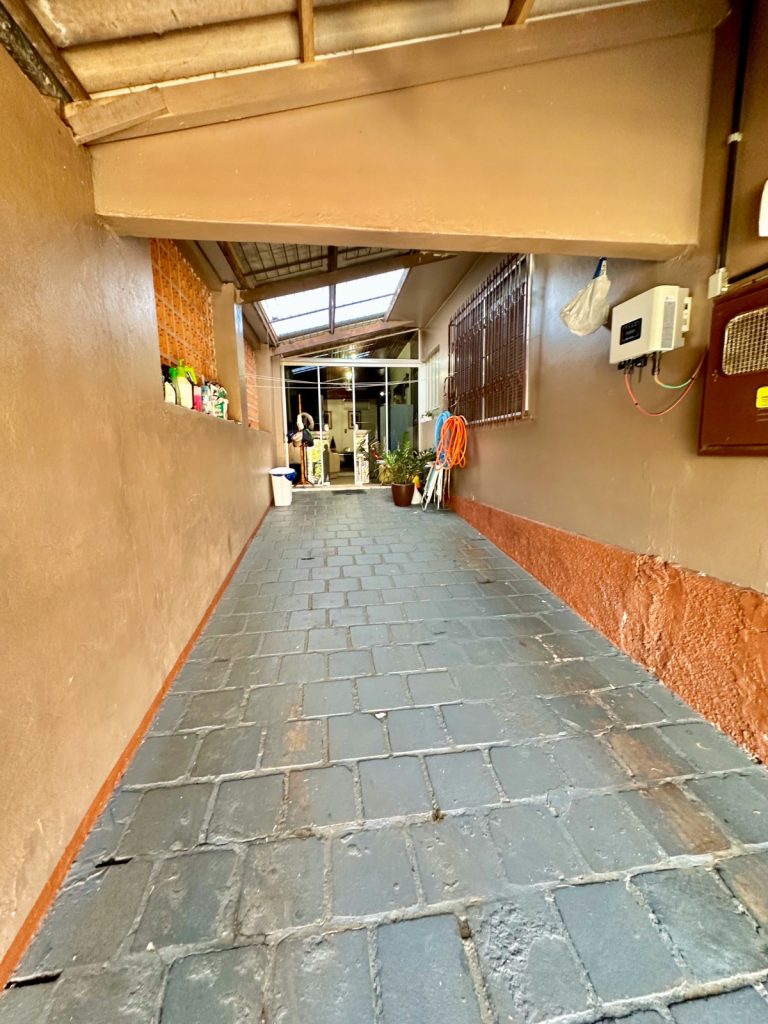 WhatsApp-Image-2025-04-14-at-08.39.43