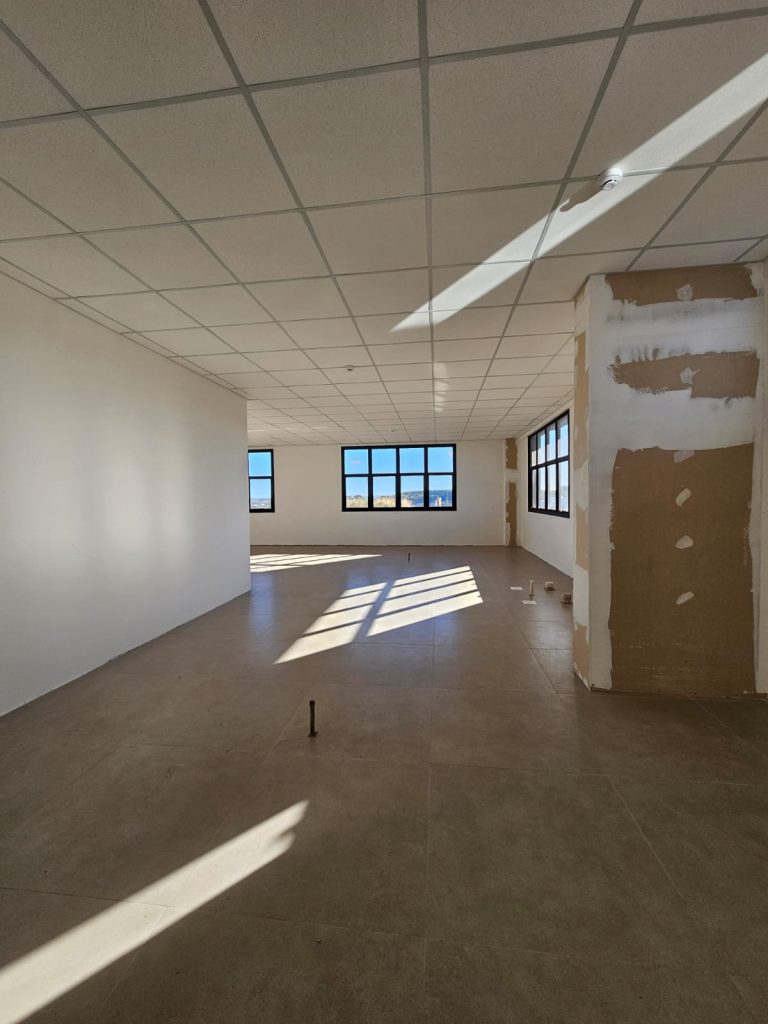 WhatsApp-Image-2025-05-14-at-09.04.40-3