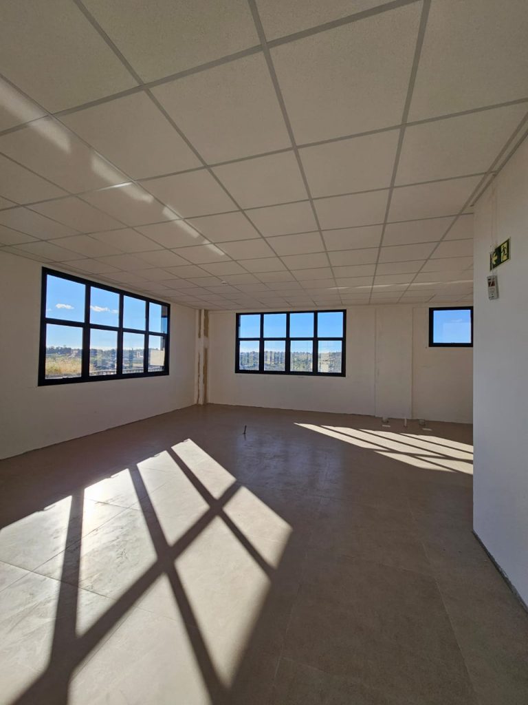 WhatsApp-Image-2025-05-14-at-09.04.40